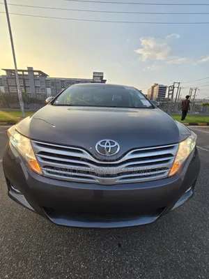 Toyota Venza V6 AWD 2010 Gray
