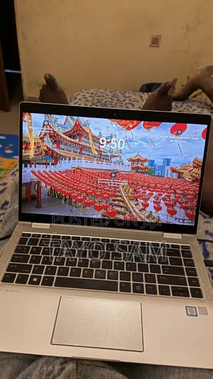 Laptop HP EliteBook x360 1040 G7 16GB Intel Core i7 SSD 512GB