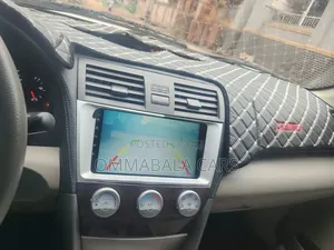 Toyota Camry 2010 Silver