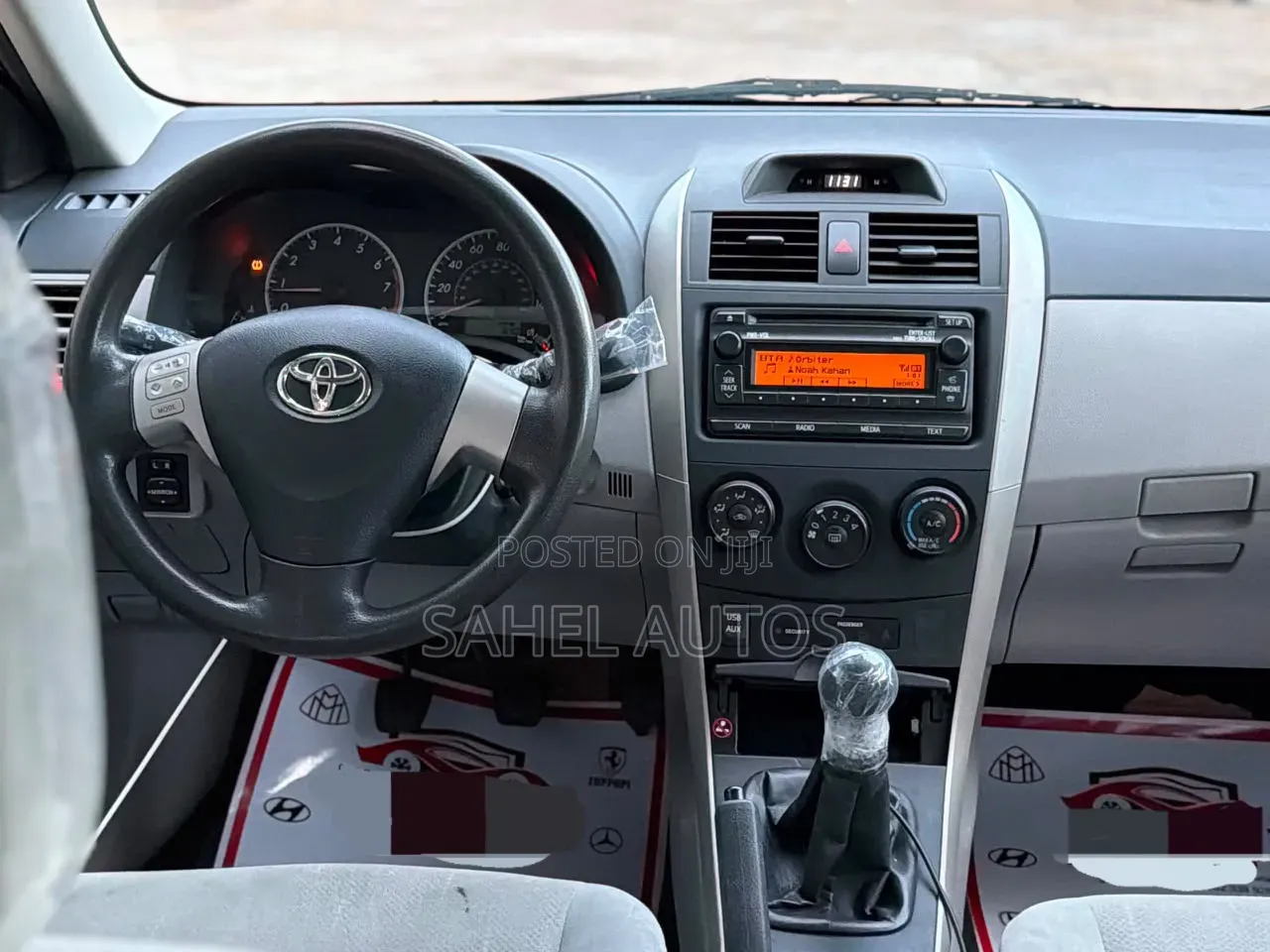 Toyota Corolla 2013 Black