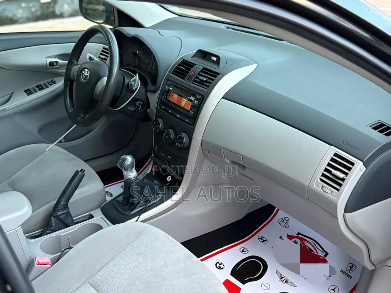 Toyota Corolla 2013 Black