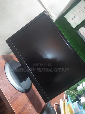 19" Inches Computer Monitor