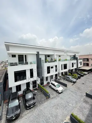 5bdrm Townhouse/Terrace in Victoria Island for sale