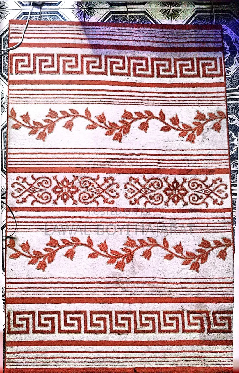 4 by 6 Turkish Center Rug