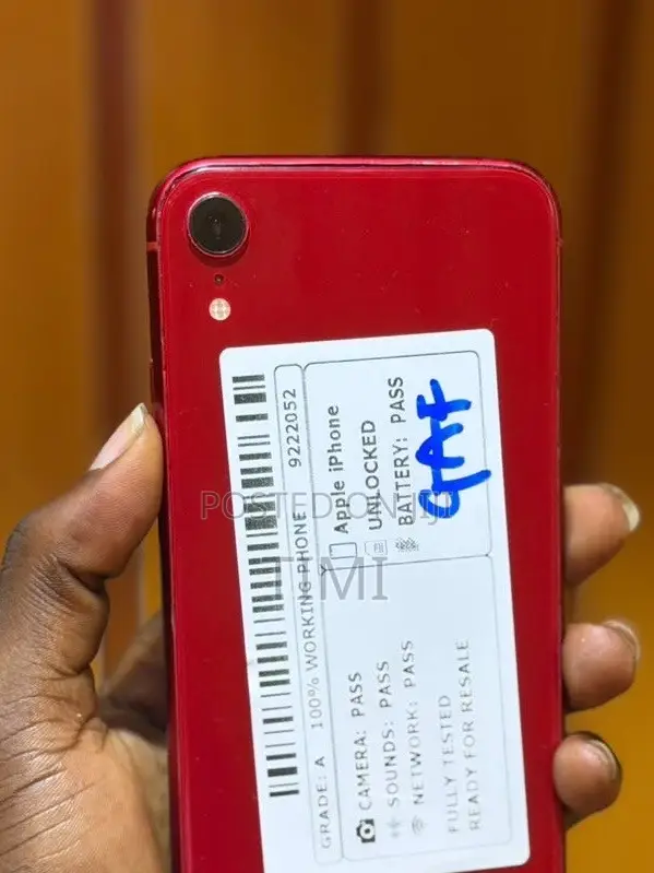 Apple iPhone XR 128 GB Red