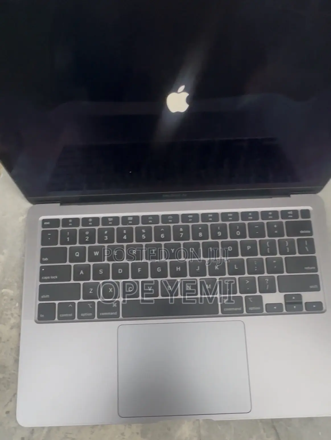 Laptop Apple MacBook Air 2020 8GB Intel Core i3 SSD 128GB