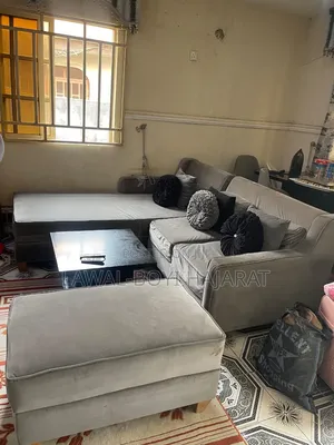 L Shape Chairs With Center Table