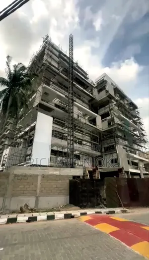 4bdrm Maisonette in Bourdillon for sale