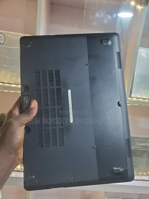 Laptop Dell Latitude 7450 8GB Intel Core i7 SSD 128GB