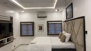 Furnished 4bdrm Duplex in Zone 3 for rent