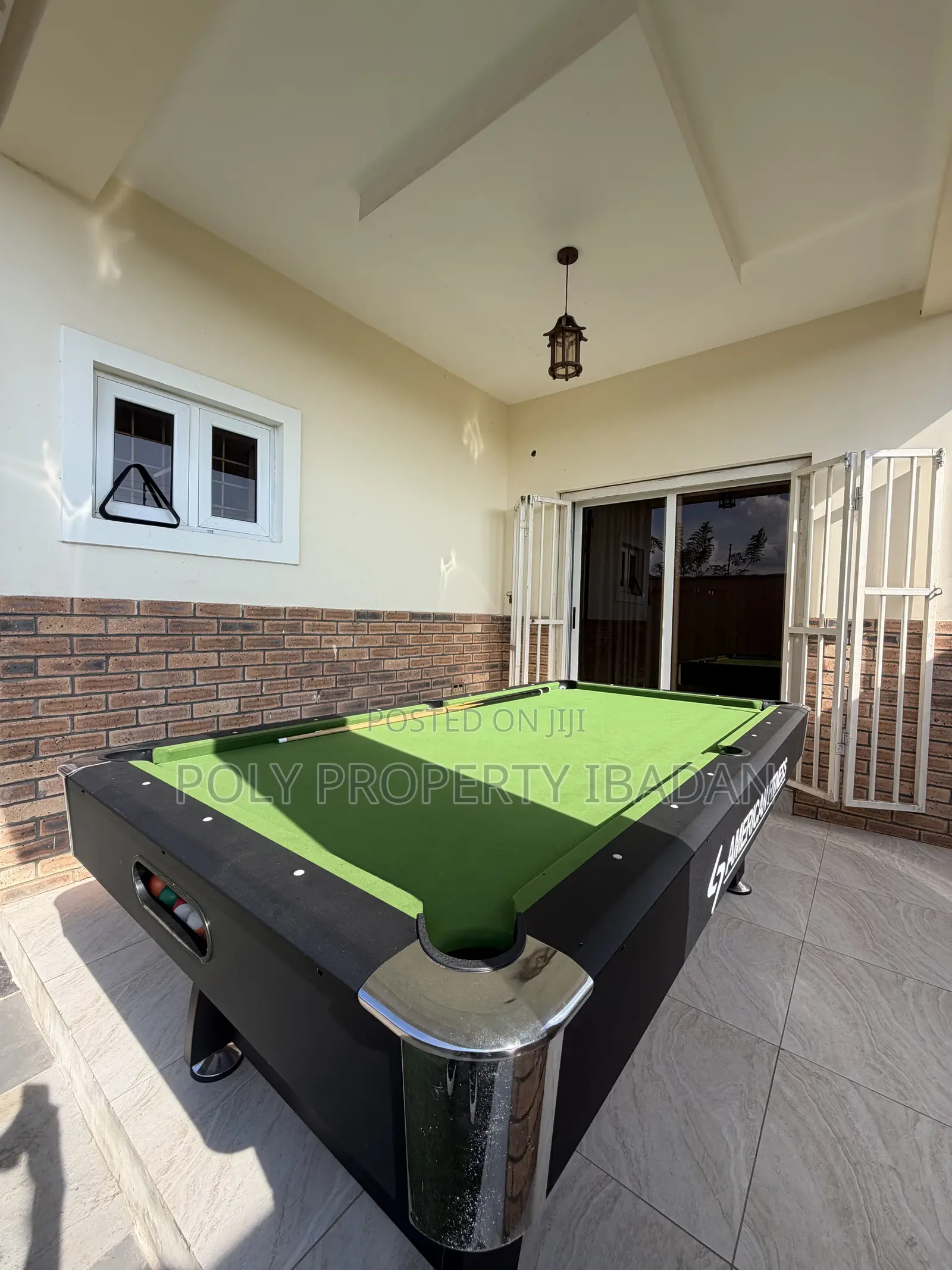 4bedroom and 3bedroom Duplex Shortlet Apartment in Ibadan