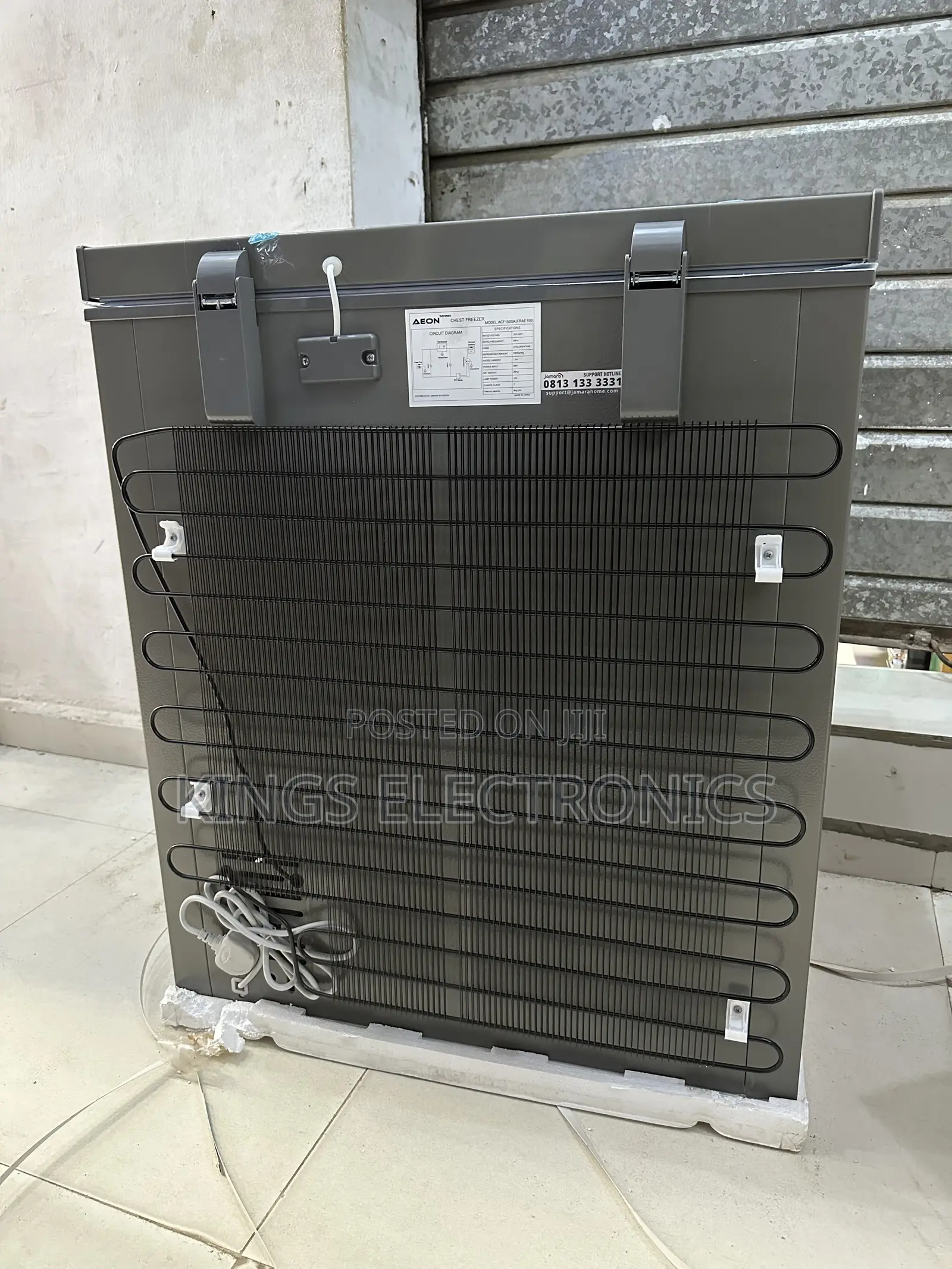 Aeon Chest Freezer