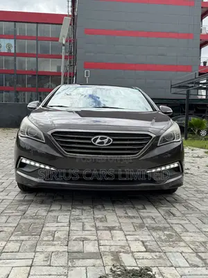 Hyundai Sonata Limited 2.0T Seban (2.0L 4cyl 6A) 2016 Brown