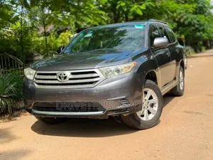 Toyota Highlander 2013 Gray