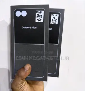 New Samsung Galaxy Z Flip8 256 GB Black