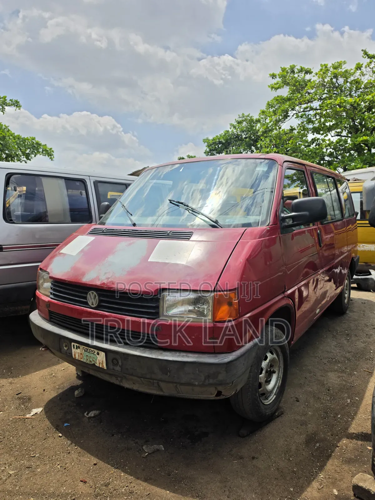 Volkswagen Transporter 2004 Red