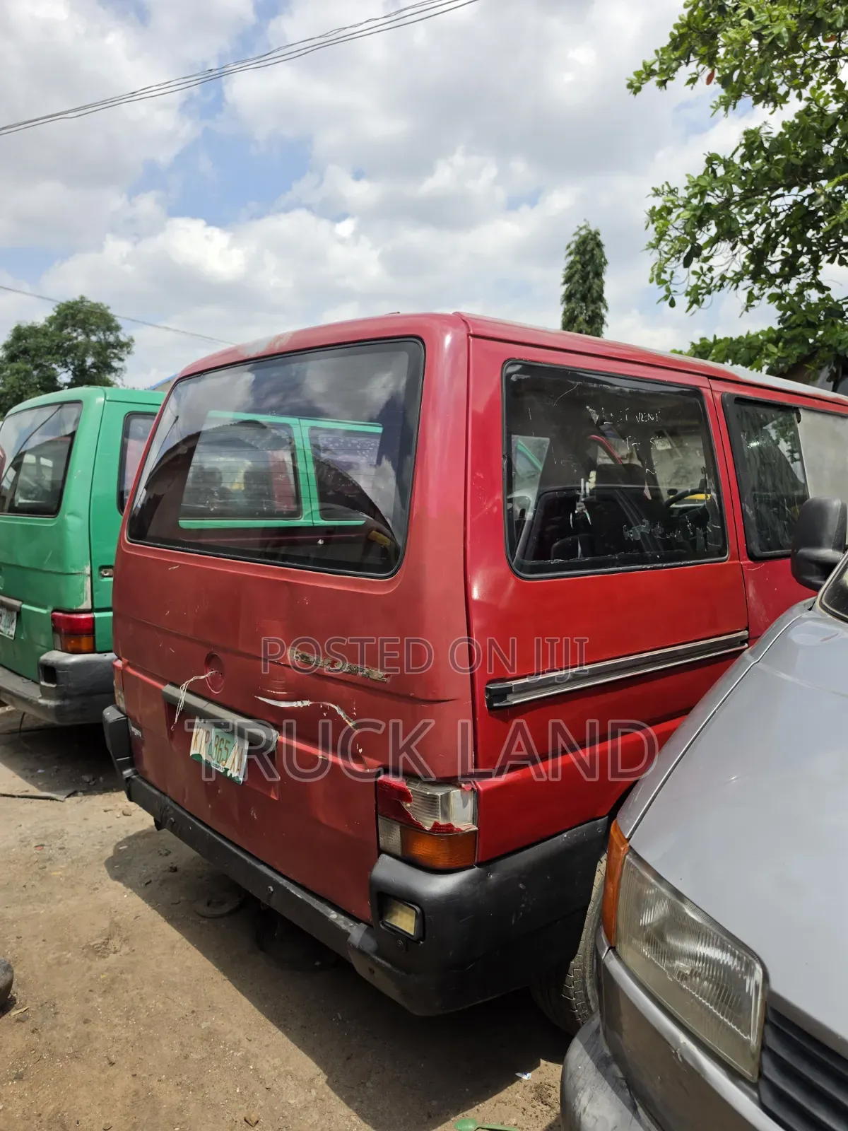 Volkswagen Transporter 2004 Red