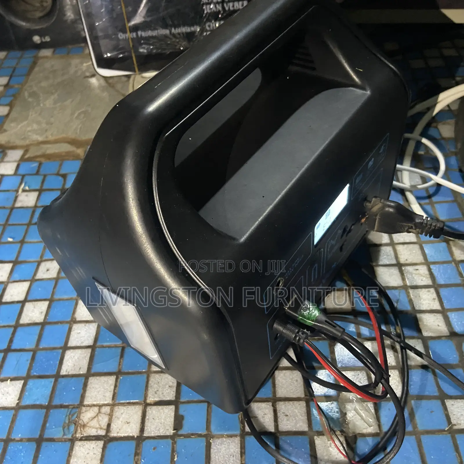 Dura Volt Solar Generator 150w