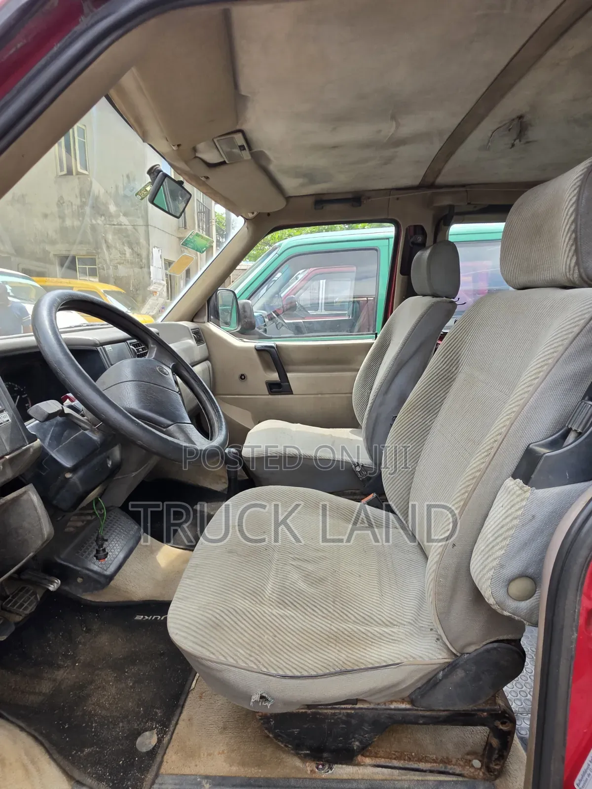 Volkswagen Transporter 2005 Brown
