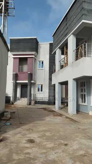 2bdrm Block of Flats in Jos for rent