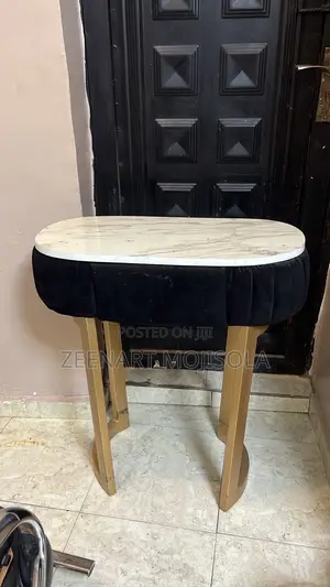 Studio Table