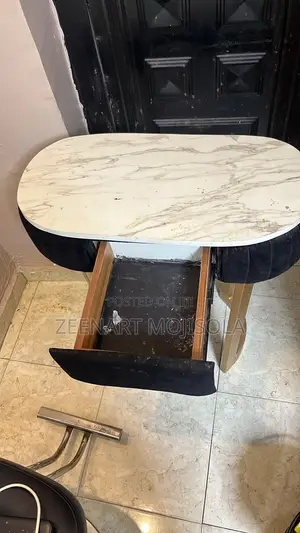 Studio Table