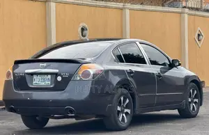 Nissan Altima 2008 Gray
