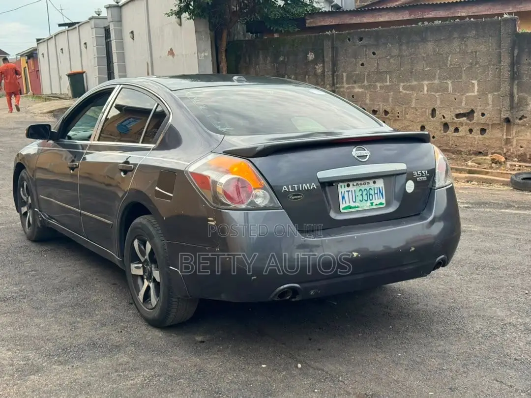 Nissan Altima 2008 Gray