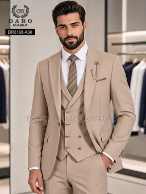 Quality Daro Golden Button Men’s Suit