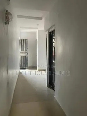 2bdrm Apartment in Unique Estate, Yakoyo/Alagbole for rent
