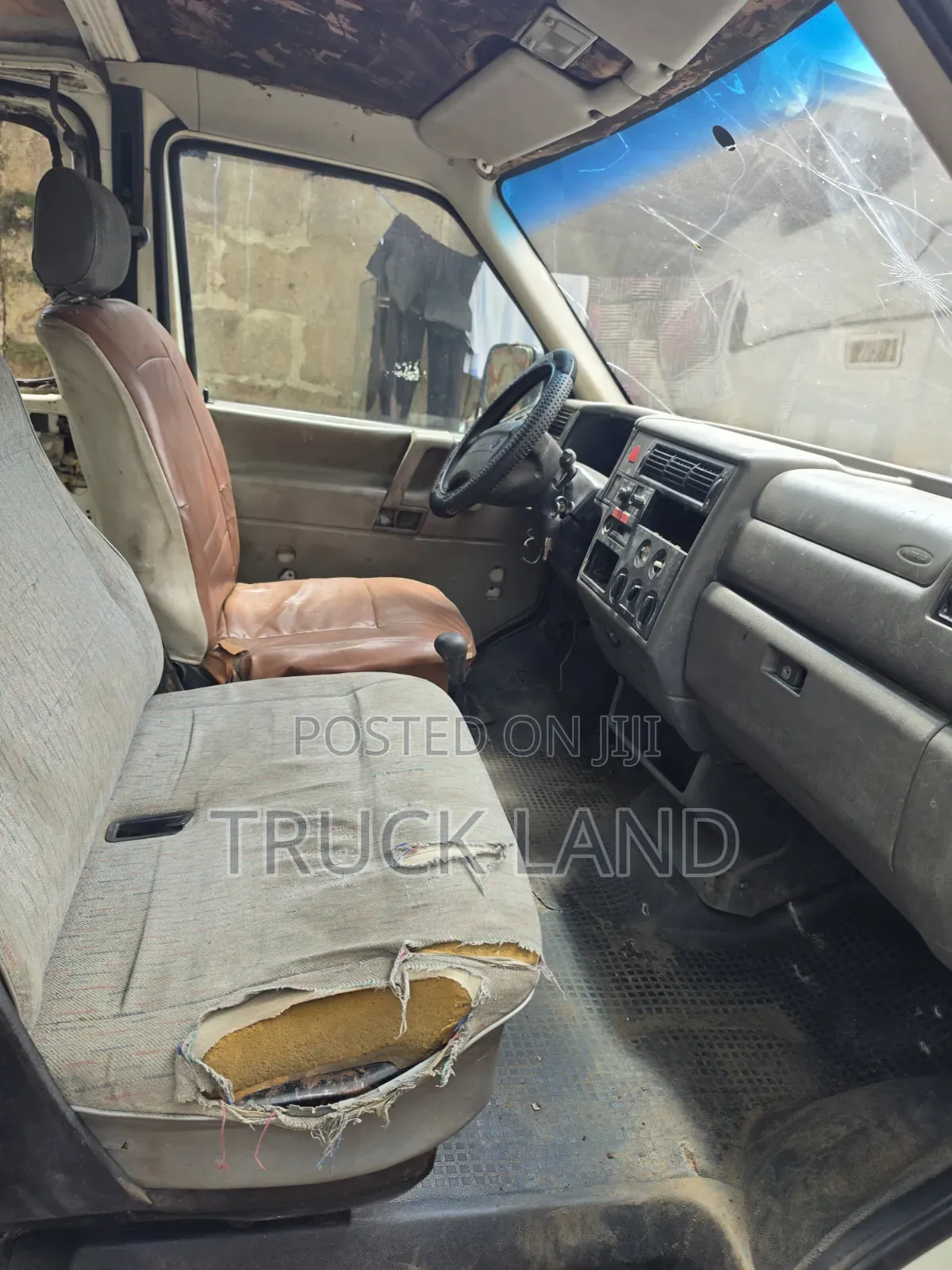 Volkswagen Transporter 2004 White