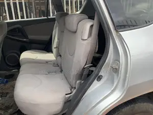 Toyota RAV4 2008 Silver