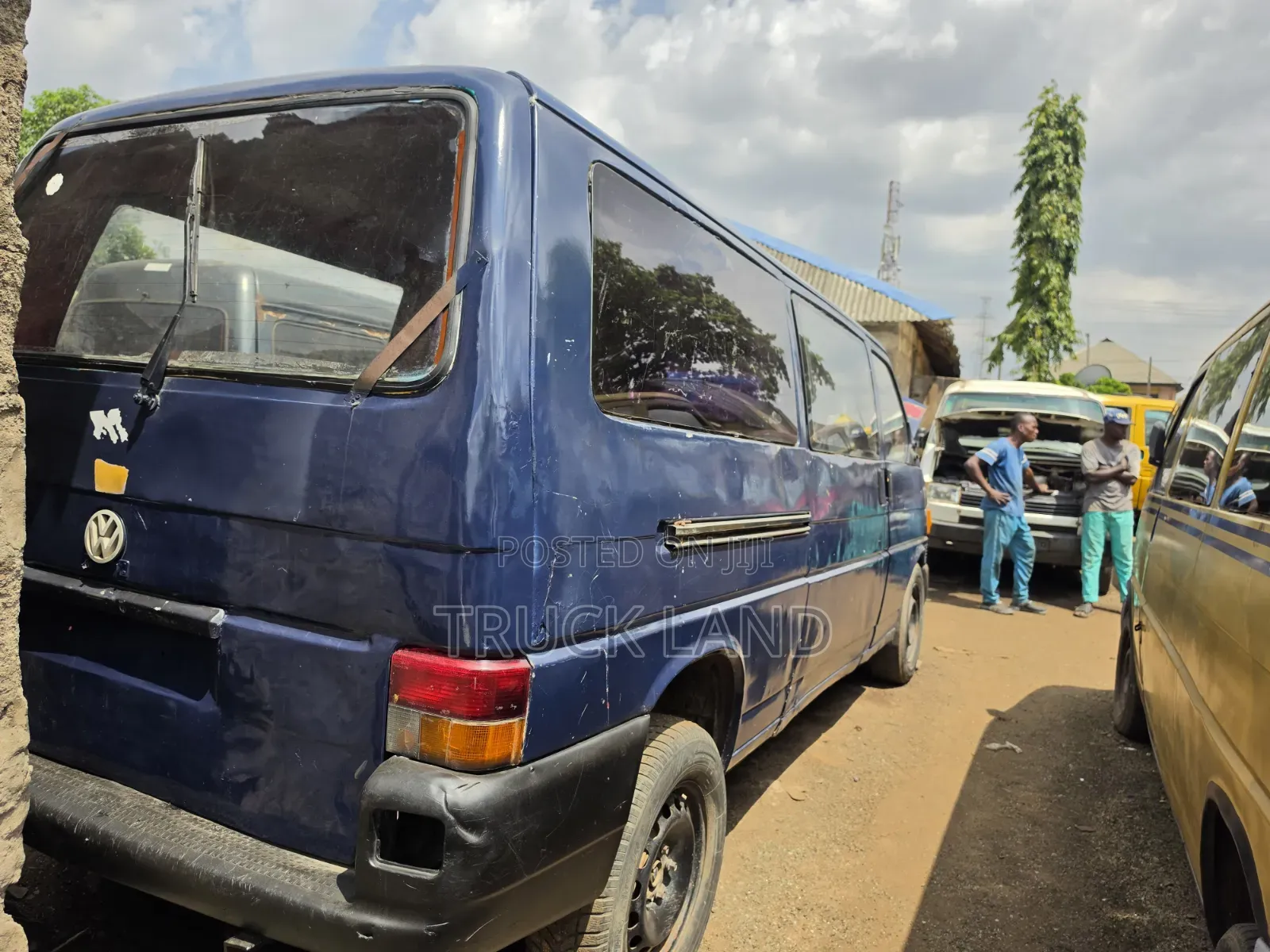 Volkswagen Transporter 2004 Blue