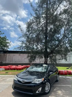 Toyota Camry 2014 Green
