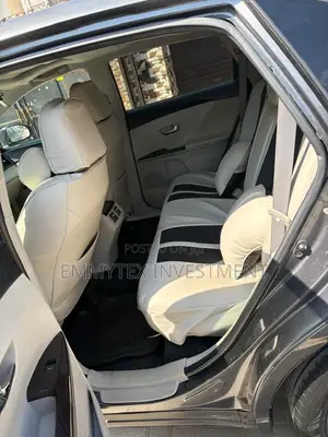Toyota Venza 2010 Gray
