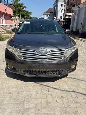 Toyota Venza 2010 Gray