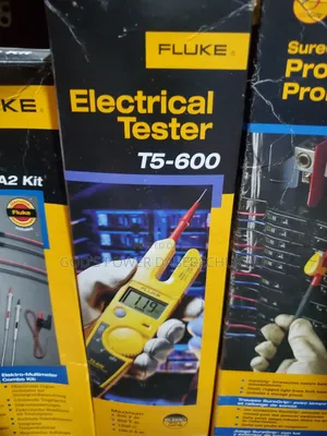 Fluke T5-600 Voltage Continuity and Current Tester
