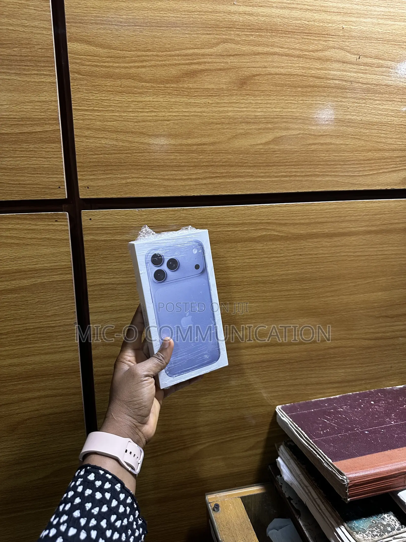 New Apple iPhone 18 Pro Max 256 GB Blue