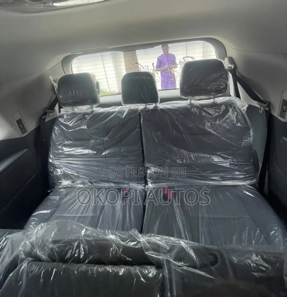 Lexus LX 570 2010 Silver