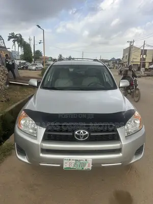Toyota RAV4 2.5 Limited 2012 Silver