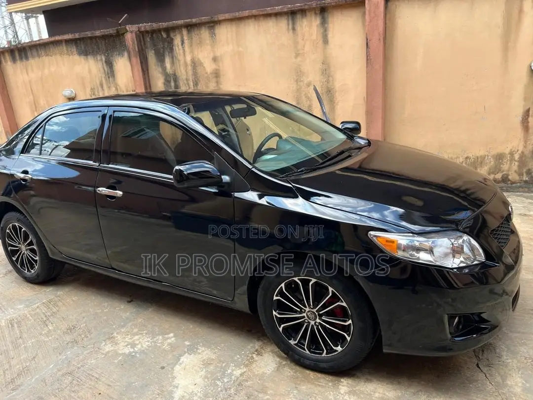 Toyota Corolla 2009 Black