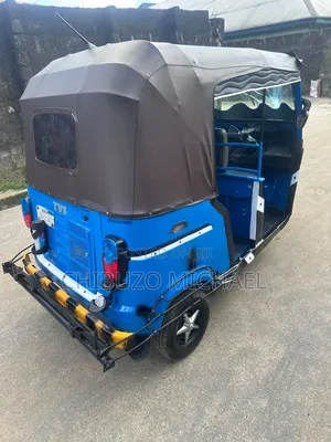 TVS HLX 125 2024 Blue