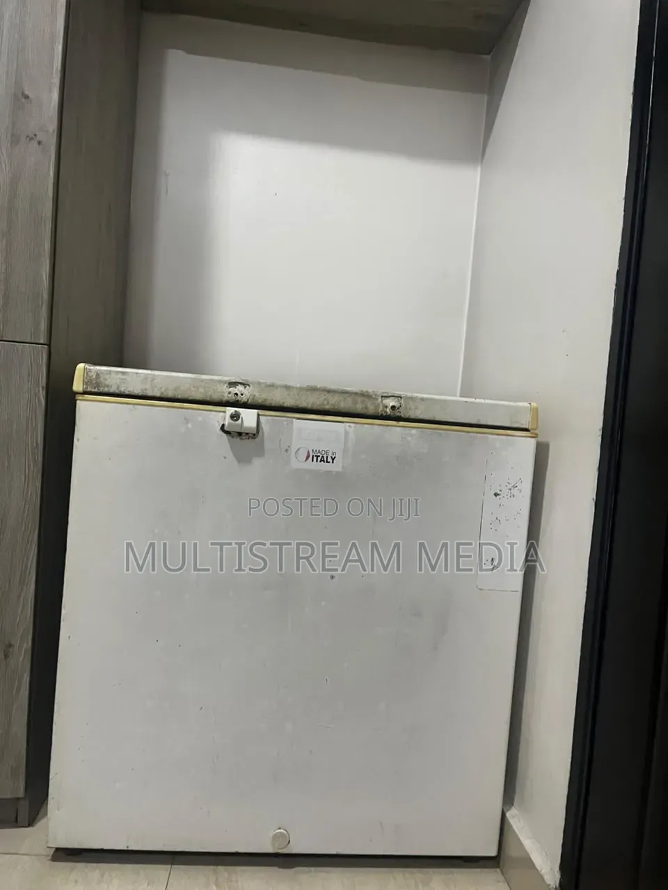Working Deep Freezer