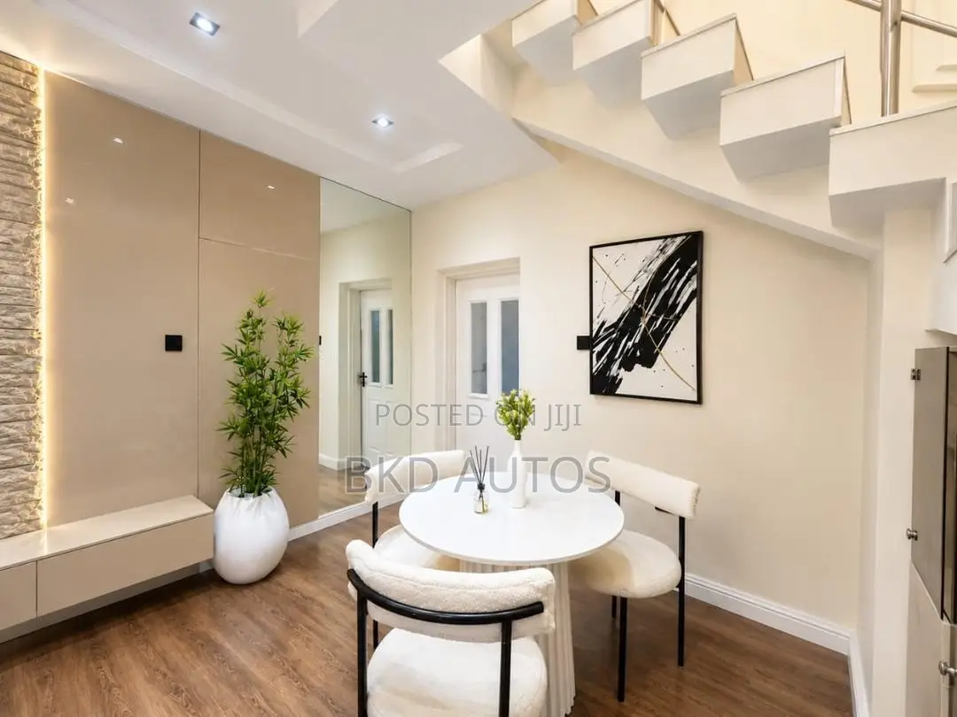 2 Bedroom Duplex With PS5 ( December Rate)