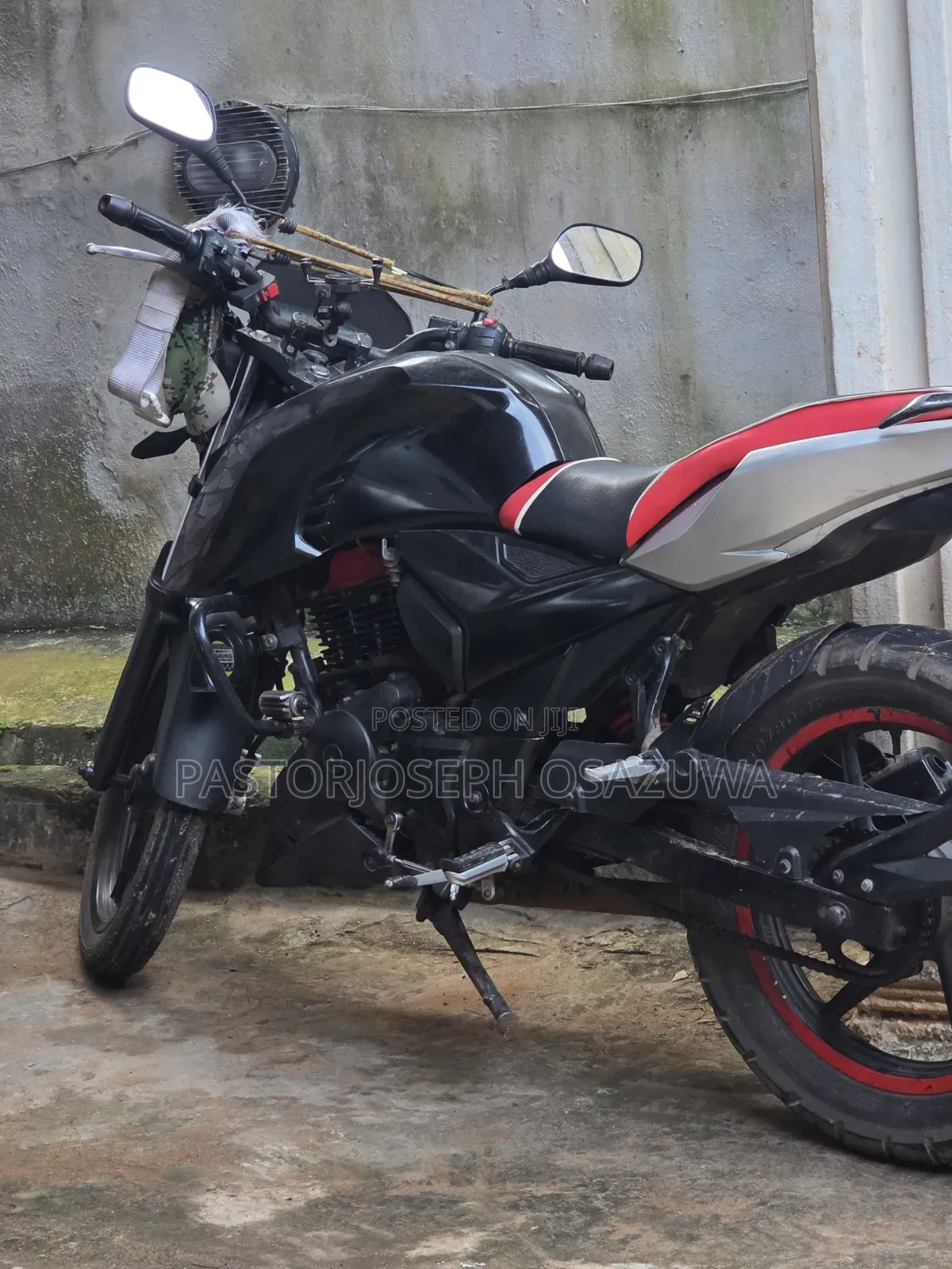 TVS Apache 180 RTR 2019 Black