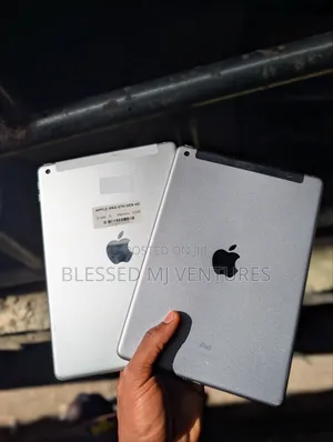 Apple iPad 9.7 32 GB