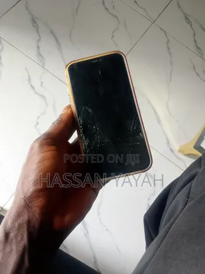Apple iPhone 11 64 GB Blue