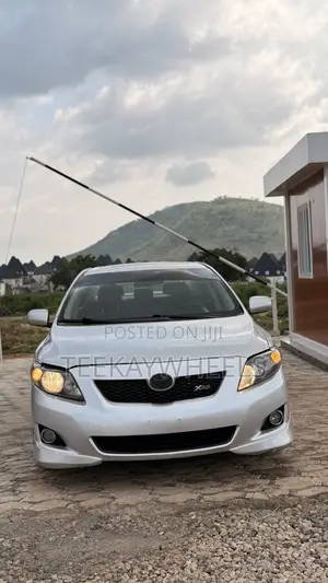 Toyota Corolla 1.8 LE 2008 Silver