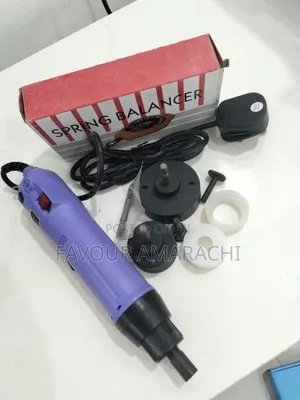 Hand Capping Machine