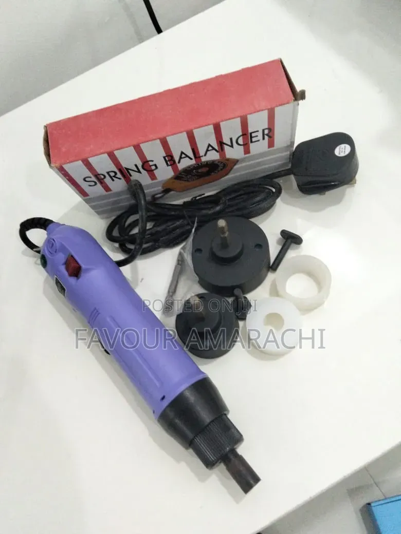Hand Capping Machine